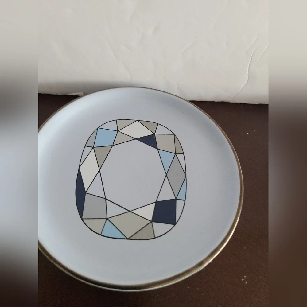 Kwiat jewelry set of 4 ceramic display plates